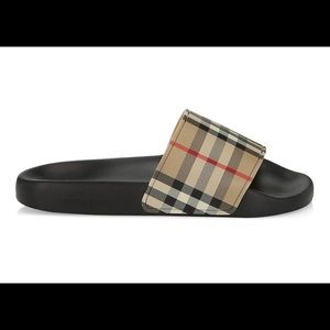 Burberry Furley Pool Slide